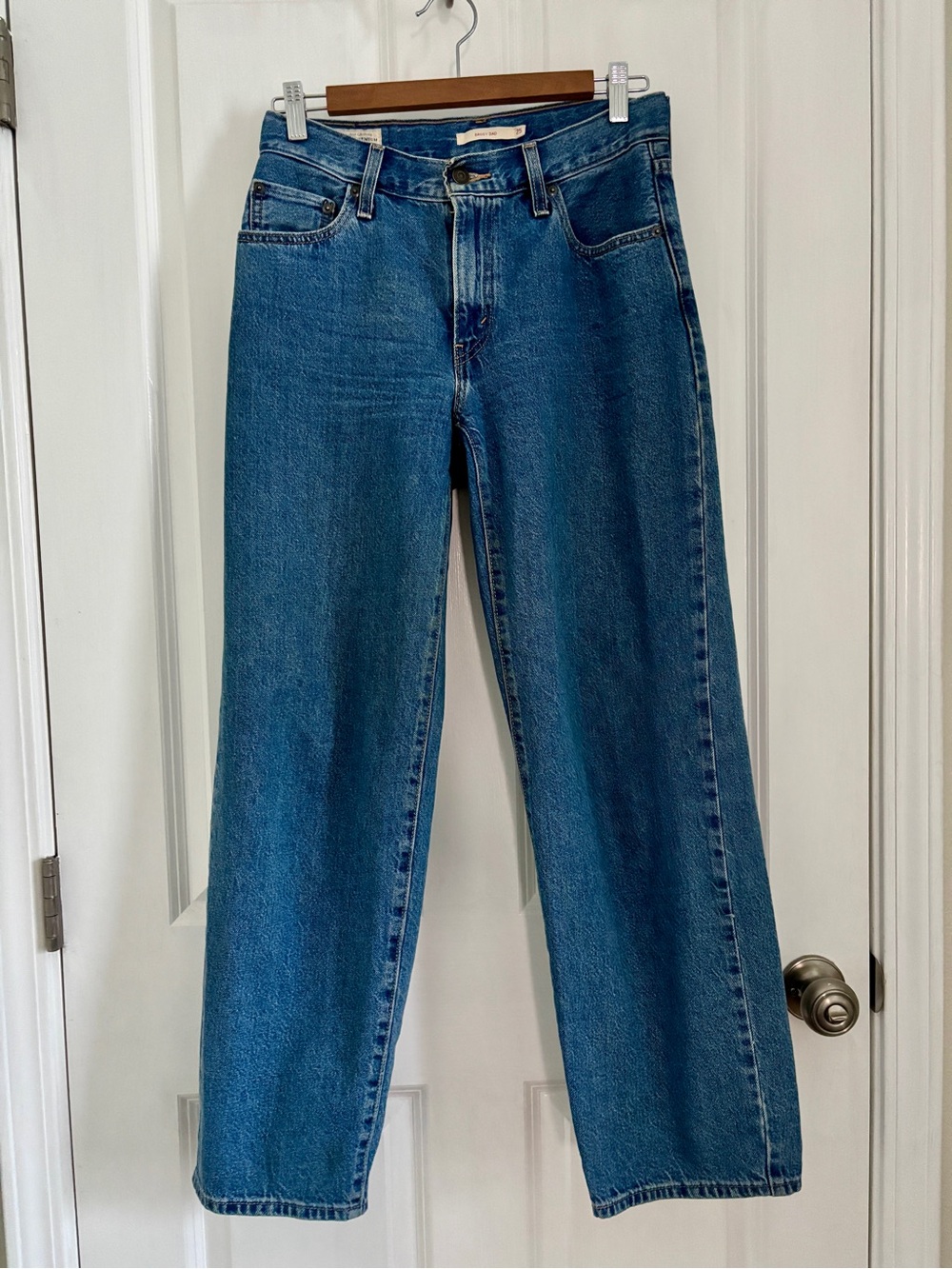 Levi’s baggy dad jeans